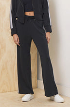Load image into Gallery viewer, Striped Cloud Fleece Wide Leg Pant
