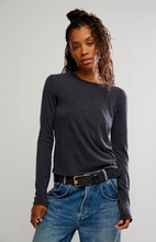 Load image into Gallery viewer, Nova Long Sleeve Tee