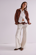 Load image into Gallery viewer, Breezy Denim Pull On Jeans