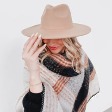 Load image into Gallery viewer, Barcelona Brim Hat