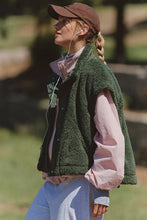 Load image into Gallery viewer, Scout It Out Vest-Ivy