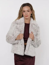 Load image into Gallery viewer, Pretty Fab Faux Fur Coat