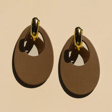 Load image into Gallery viewer, Olivia Earrings