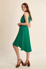 Load image into Gallery viewer, Everly Dress

