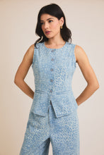 Load image into Gallery viewer, Animal Print Vest
