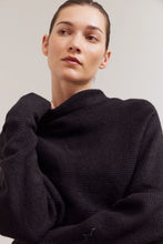 Load image into Gallery viewer, Brolin Sweater
