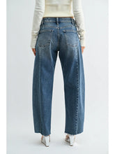 Load image into Gallery viewer, Two-Tone Barrel Jeans
