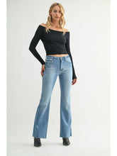 Load image into Gallery viewer, Margo Jeans
