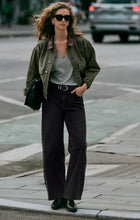 Load image into Gallery viewer, The Show Off High Rise Bowed Denim

