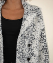 Load image into Gallery viewer, Aaliyah Coat
