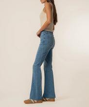 Load image into Gallery viewer, Kelly High Rise Flare in Zest
