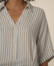 Load image into Gallery viewer, The Donna Top
