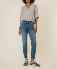 Load image into Gallery viewer, The Donna Top

