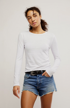 Load image into Gallery viewer, Long Sleeve Nova Tee
