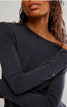 Load image into Gallery viewer, Nova Long Sleeve Tee
