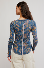 Load image into Gallery viewer, Jamie Henley Printed Top
