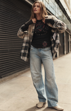 Load image into Gallery viewer, Fable Twisted Seam Denim
