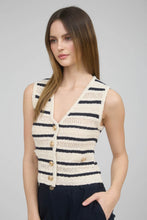 Load image into Gallery viewer, Evelyn Vest

