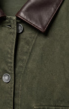 Load image into Gallery viewer, Rey Cropped Denim Chore Jacket
