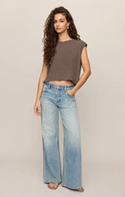 Load image into Gallery viewer, Flex Sleeveless Tee
