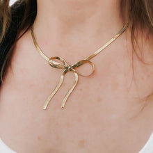 Load image into Gallery viewer, Blair Bow Necklace
