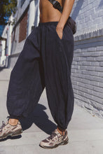 Load image into Gallery viewer, On It Balloon Pants
