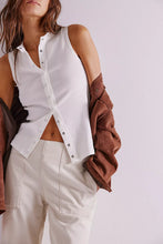Load image into Gallery viewer, Breezy Denim Pull On Jeans
