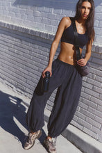 Load image into Gallery viewer, On It Balloon Pants
