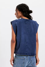 Load image into Gallery viewer, Atlas Muscle Tee

